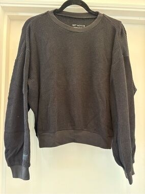SET ACTIVE Waffle Knit Crewneck Sweater in black